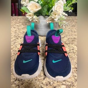 Toddler Nike presto